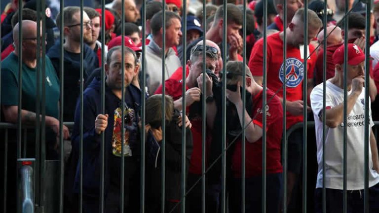 UEFA, Liverpool ve Real Madrid taraftarlarından özür diledi