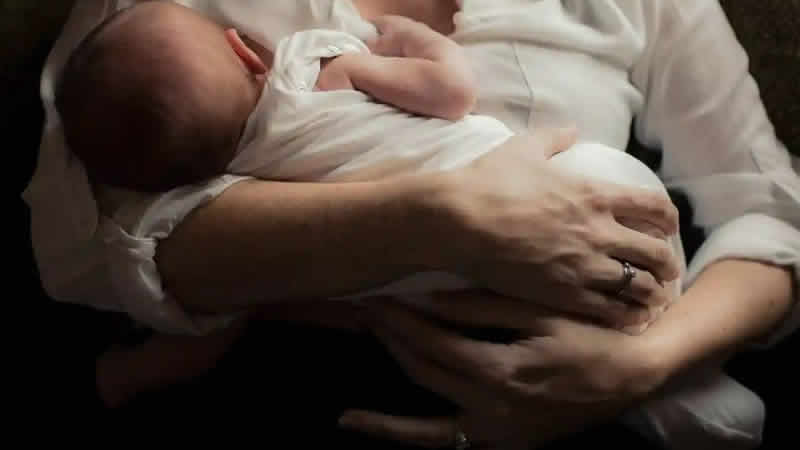 İngiltere’de 185 bin çocuk “zorla evlat edinme” kurbanı oldu