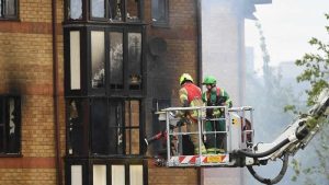 Bedford’ta gaz patlaması sonucu bir kişi hayatını kaybetti