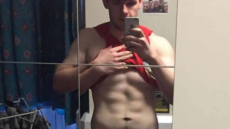 İngiliz gençler sosyal medyada ‘mükemmel görüntü’ için görünüşünü değiştirmeyi düşünüyor