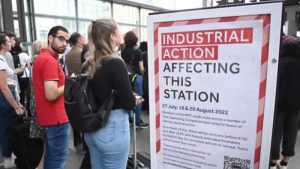 İngiltere’de demiryolu işçileri yeniden greve gitti! Hangi hatlar etkilenecek?