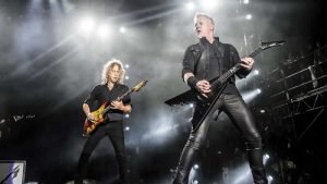 “Master of Puppets” Britanya’da küllerinden yeniden doğdu