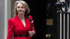 Muhafazakar Parti oylamasında Truss’ın şansının daha fazla olduğu belirtiliyor