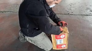 Kargoyla İngiltere’ye uyuşturucu sevkiyatı polise takıldı