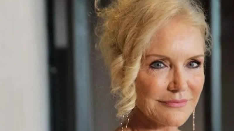 Suna Yıldızoğlu, İngiltere’deki sağlık sistemini eleştirdi