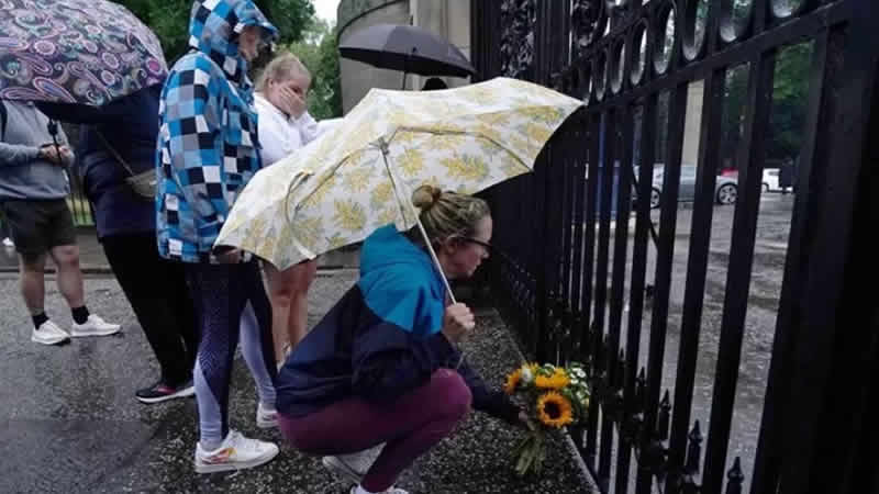 Kraliçe Elizabeth’in ardından İngiltere’de yas