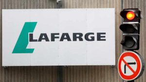 Fransız devi Lafarge, IŞİD’e yardım ettiği yönündeki suçlamaları kabul etti