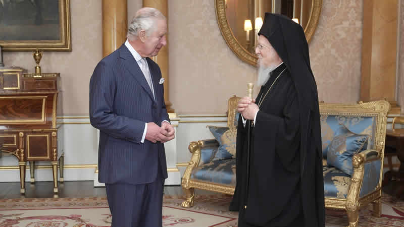 İngiltere Kralı 3. Charles, Fener Rum Patriği Bartholomeos’u kabul etti