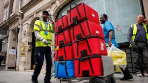 İngiltere’de kan stoklarının azalması nedeniyle uyarı yayınlandı