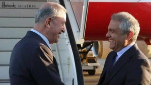 Milli Savunma Bakanı Hulusi Akar Londra’da