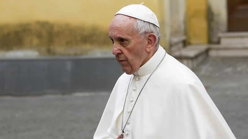 Papa’dan rahip ve rahibeleri pornografi uyarısı