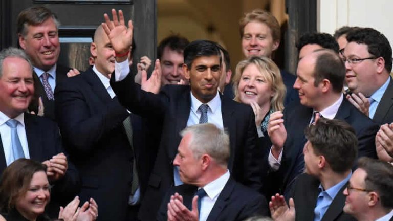 Rishi Sunak’ın başbakanlığa seçilmesi piyasaları sakinleştirdi