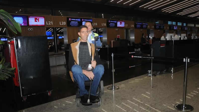 Dünyanın en uzun adamı Sultan Kösen İngiltere’de