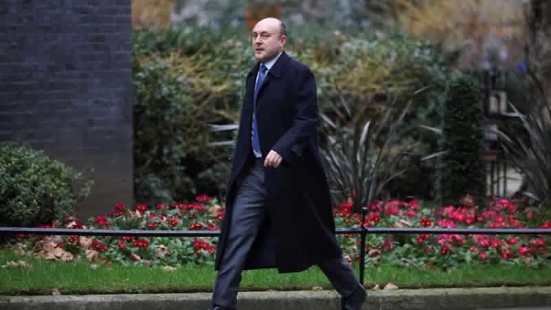 İngiltere 18 milyar sterlinlik Rus varlığını dondurdu