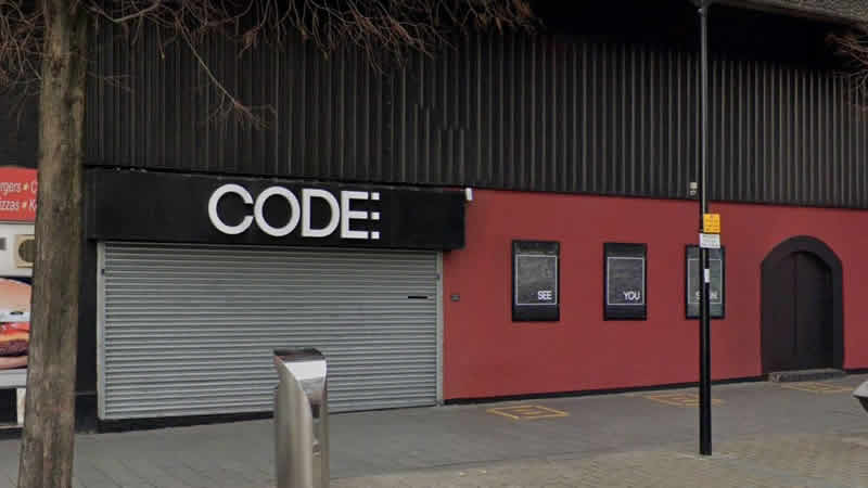 İngiltere’de her iki günde bir gece kulübü kapanıyor