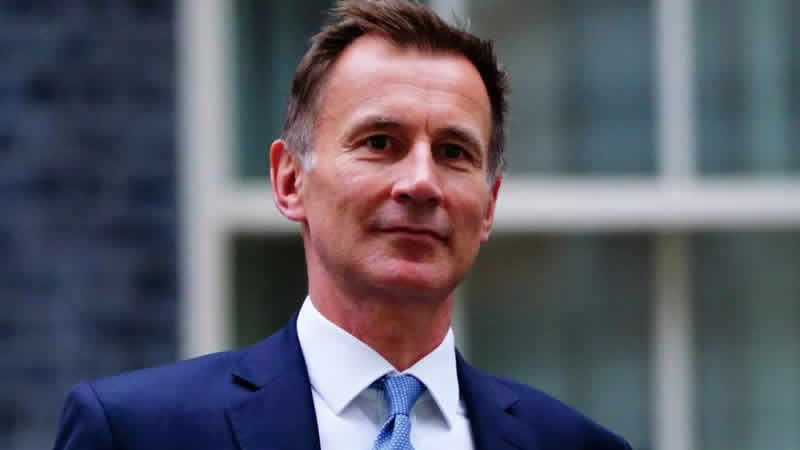 İngiltere’de hükümet kemer sıkma planını açıkladı