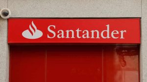 Santander, İngiltere’de kripto işlemlerine kısıtlama getirdi