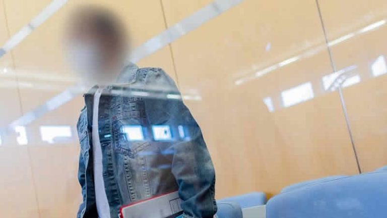 Türk taksi şoförü Almanya’da ajanlık faaliyetleri nedeniyle tutuklandı