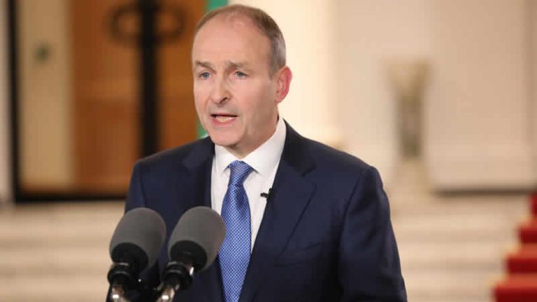 İrlanda Başbakanı Michael Martin görevinden istifa etti