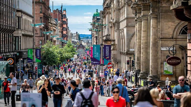 İngiltere’de perakende satışlar Noel’e rağmen azaldı