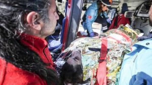 296’ncı saatte enkazdan mucize kurtuluş