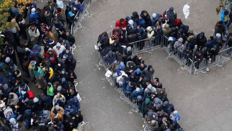 Avrupa’ya sığınma talepleri rekor seviyelere koşuyor