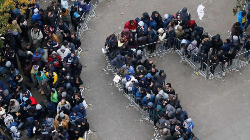 Avrupa’ya sığınma talepleri rekor seviyelere koşuyor