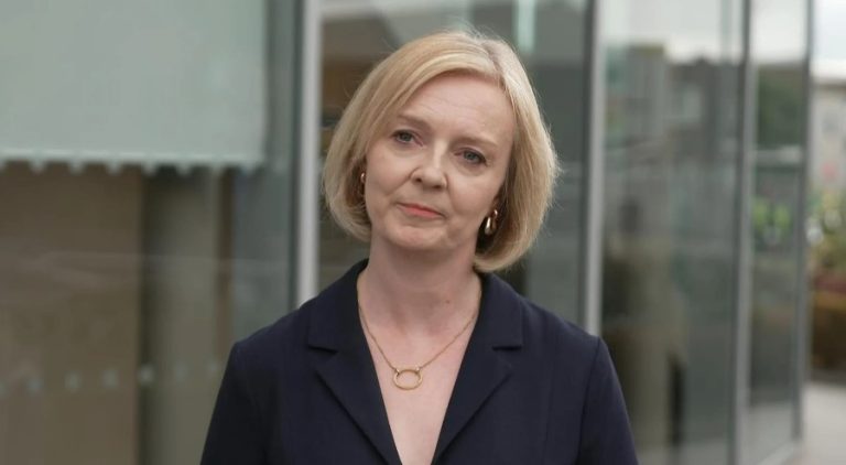 İngiltere eski Başbakanı Liz Truss günah çıkardı