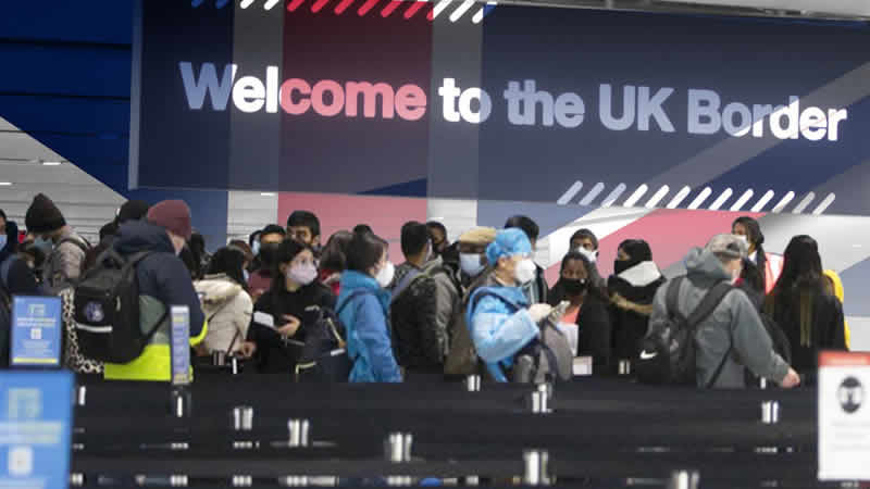 İngiltere’ye Geçtiğimiz Yıl 111 Bin Sığınma Başvurusu Yapıldı