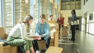 Türk öğrencilere Birleşik Krallık’ta burs fırsatı