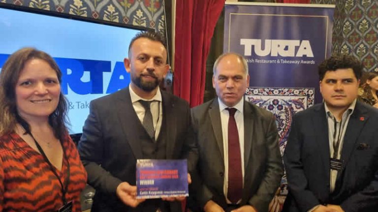 Londra’da “Yılın Şefi” ödülü Melissa Resturant’ın