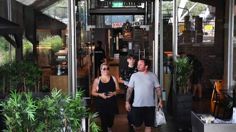 İngiliz restoran grubu 35’ten fazla şubesini kapatıyor