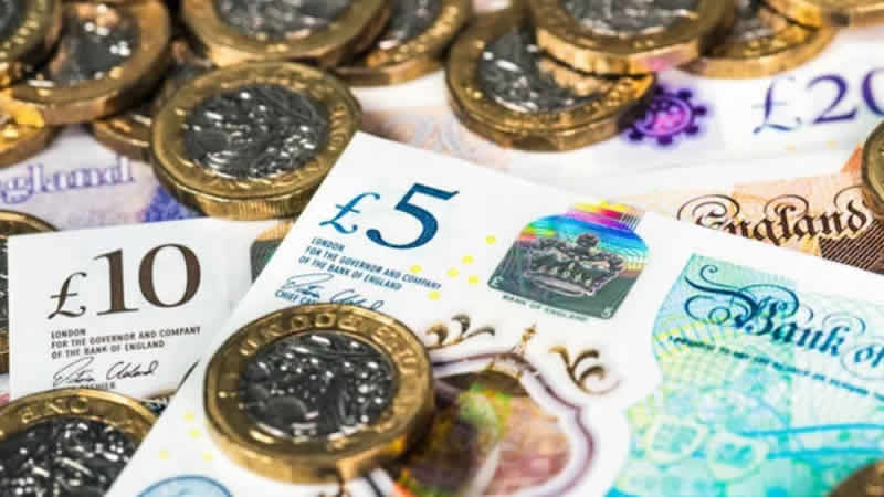 İngiltere ekonomisi Ocak’ta beklenenden fazla büyüdü