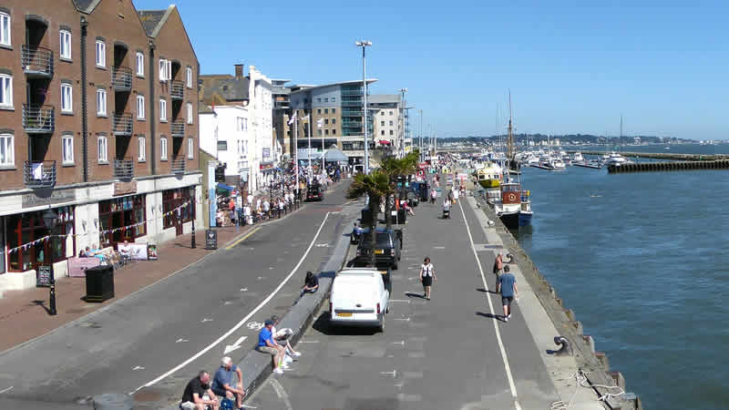 İngiltere’nin güneyindeki petrol sızıntısı tedirginlik yarattı