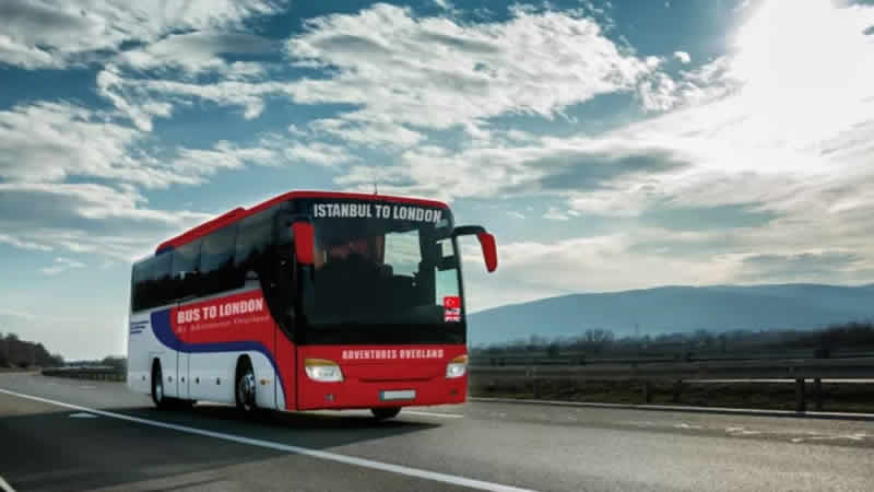 İstanbul’dan Londra’ya 56 günde otobüs yolculuğu
