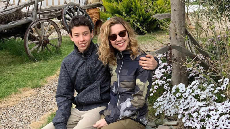 Ünlü Oyuncu İnci Türkay Londra’ya Taşınma Nedenini İlk Kez Açıkladı