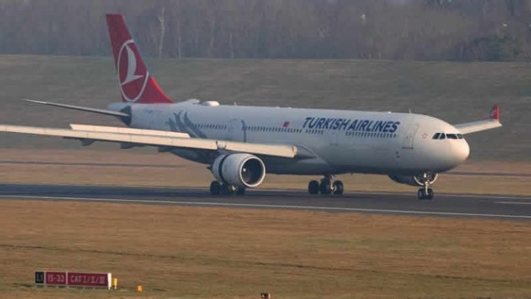 Gatwick’e inemeyen THY uçağı Birmingham’a indi