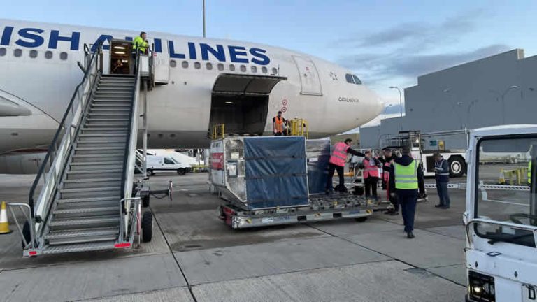 İngiltere’deki oy pusulaları Türkiye’ye gönderildi