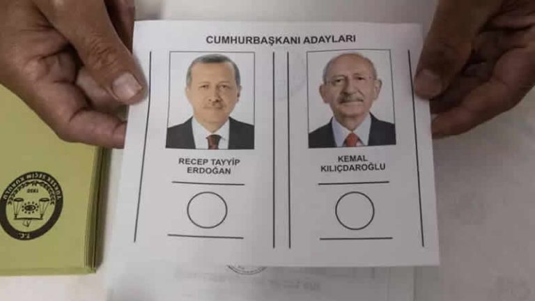 İngiltere’den Türkiye’ye oy kullanma seferberliği