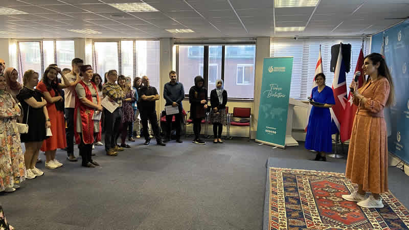 Londra Yunus Emre Enstitüsü’nden Türkçe Öğrencilerine Türk Kültür Gecesi