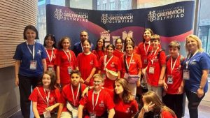 Bursalı öğrenciler Greenwich Olimpiyatları’nda madalyaya doymadı