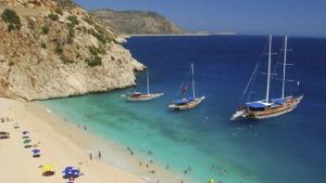 İngiliz tatilciler için Türkiye’nin paket tatil fiyatları arttı