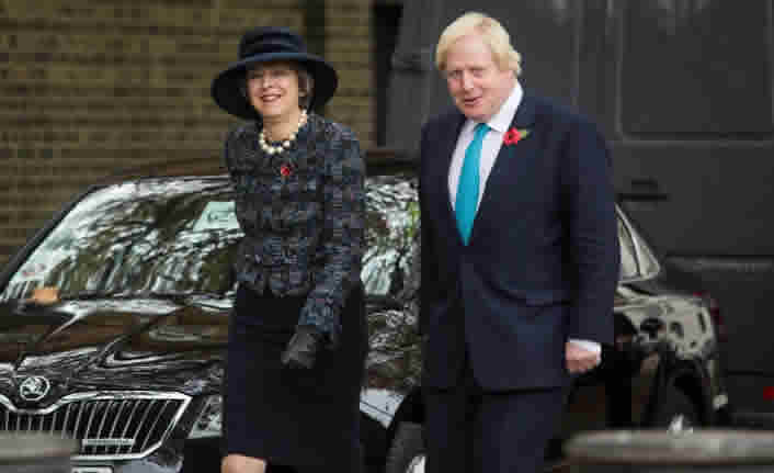 Eski Başbakan May’den, Boris Johnson’a sert eleştiri