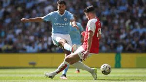 İngiltere Süper Kupası Arsenal’in oldu