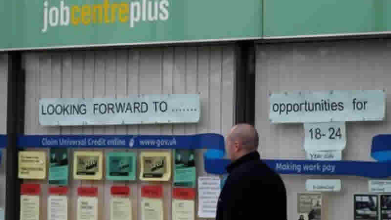 İngiltere’de işe alımlar düşüyor