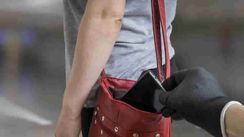 Londra’da her altı dakikada bir cep telefonu çalınıyor