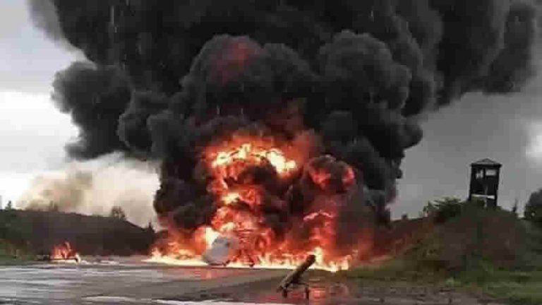 Ukrayna’nın insansız hava aracı, Rus süpersonik bombardıman uçağını imha etti