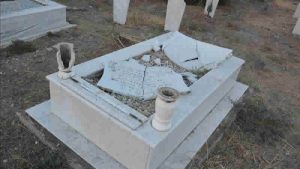 Batı Trakya’da Türk mezarlığına saldırı