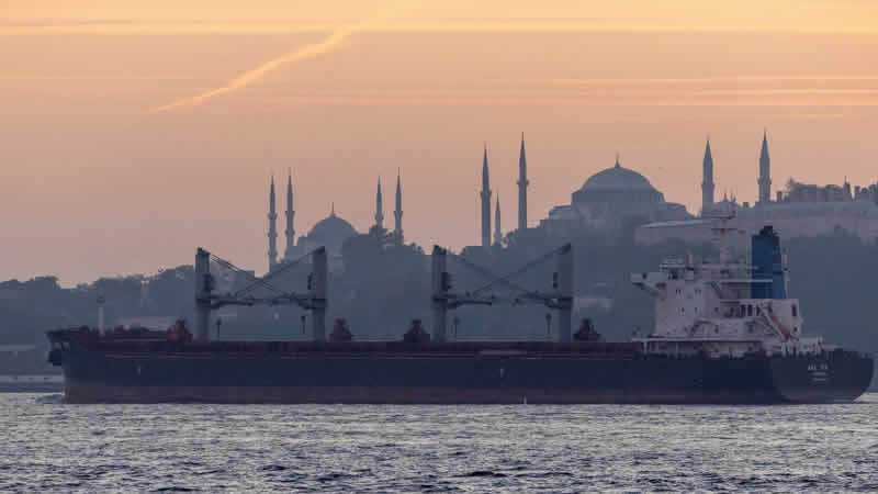 Birleşik Krallık savaş uçakları Karadeniz’de devriye geziyor