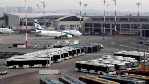 İngiliz diplomatların aileleri, İsrail’den tahliye edildi